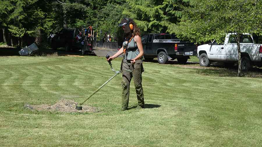 Orcas Island lawn maintenance mowing weed whacking property maintenance